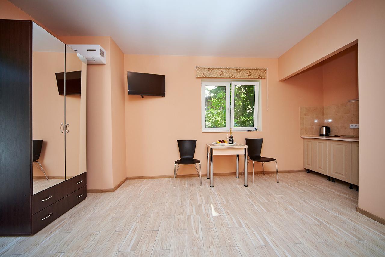 Hotel Fusion Odessa Extérieur photo